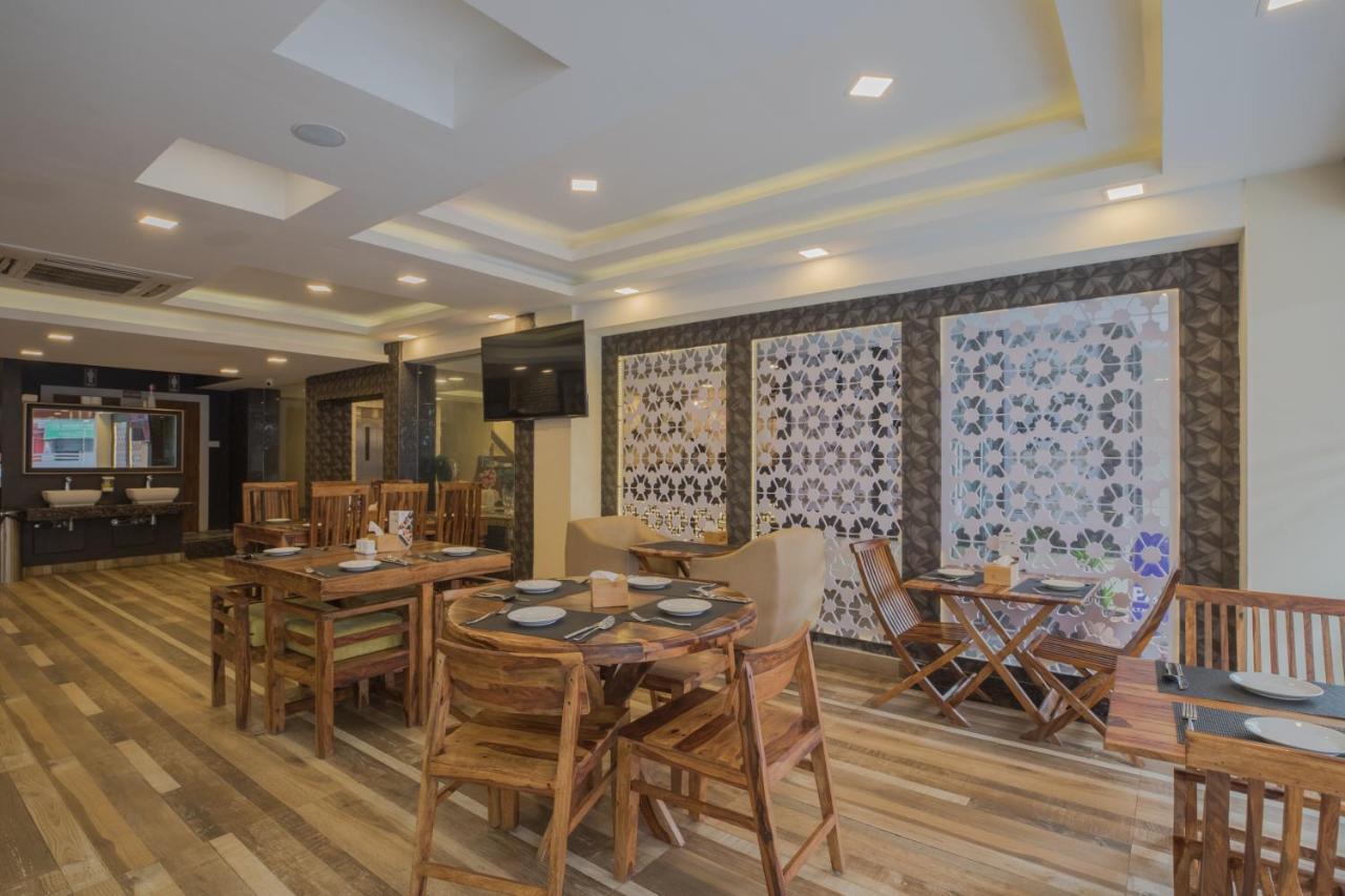 Capital O 624 Hotel Rudra View Pvt. Ltd. Pashupatināth المظهر الخارجي الصورة