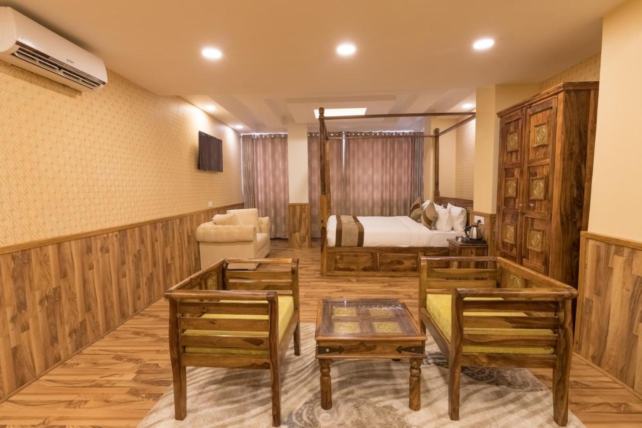 Capital O 624 Hotel Rudra View Pvt. Ltd. Pashupatināth المظهر الخارجي الصورة